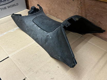 2018 Piaggio MP3 300 Yourban LT Fuel Tank Door Panel | 657372