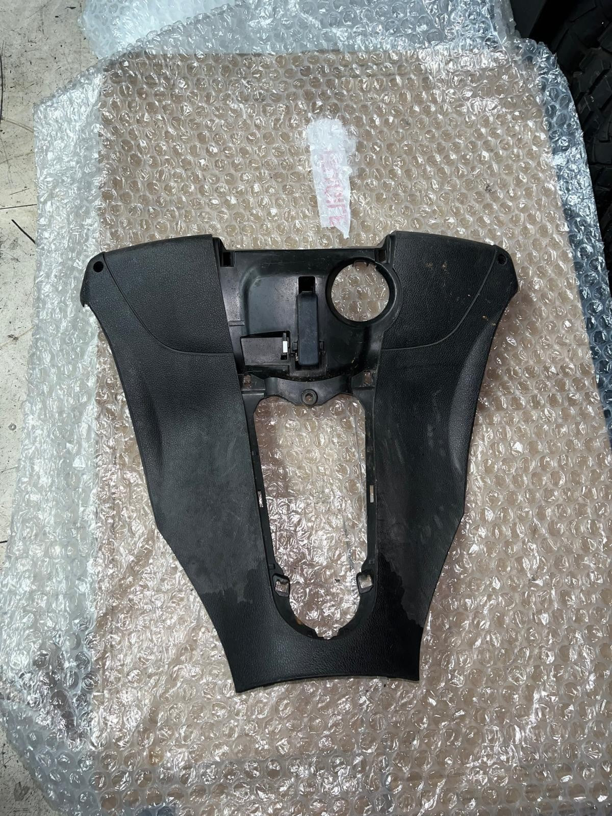 Piaggio MP3 Yourban 300 Leg Shield | 657370