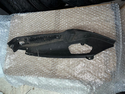 Piaggio MP3 Right Footrest Board Panel | 623076 657485000C