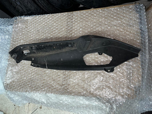 Piaggio MP3 Right Footrest Board Panel | 623076 657485000C