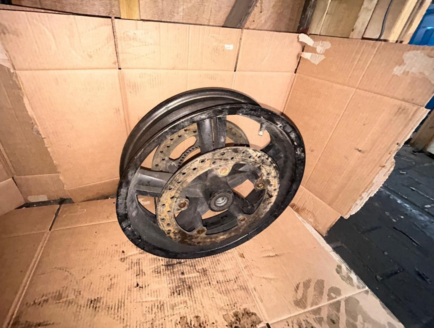 2022 Piaggio MP3 300 Yourban Wheel