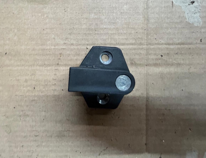 Genuine BMW 7 Series E38 Door Latch | 8150084