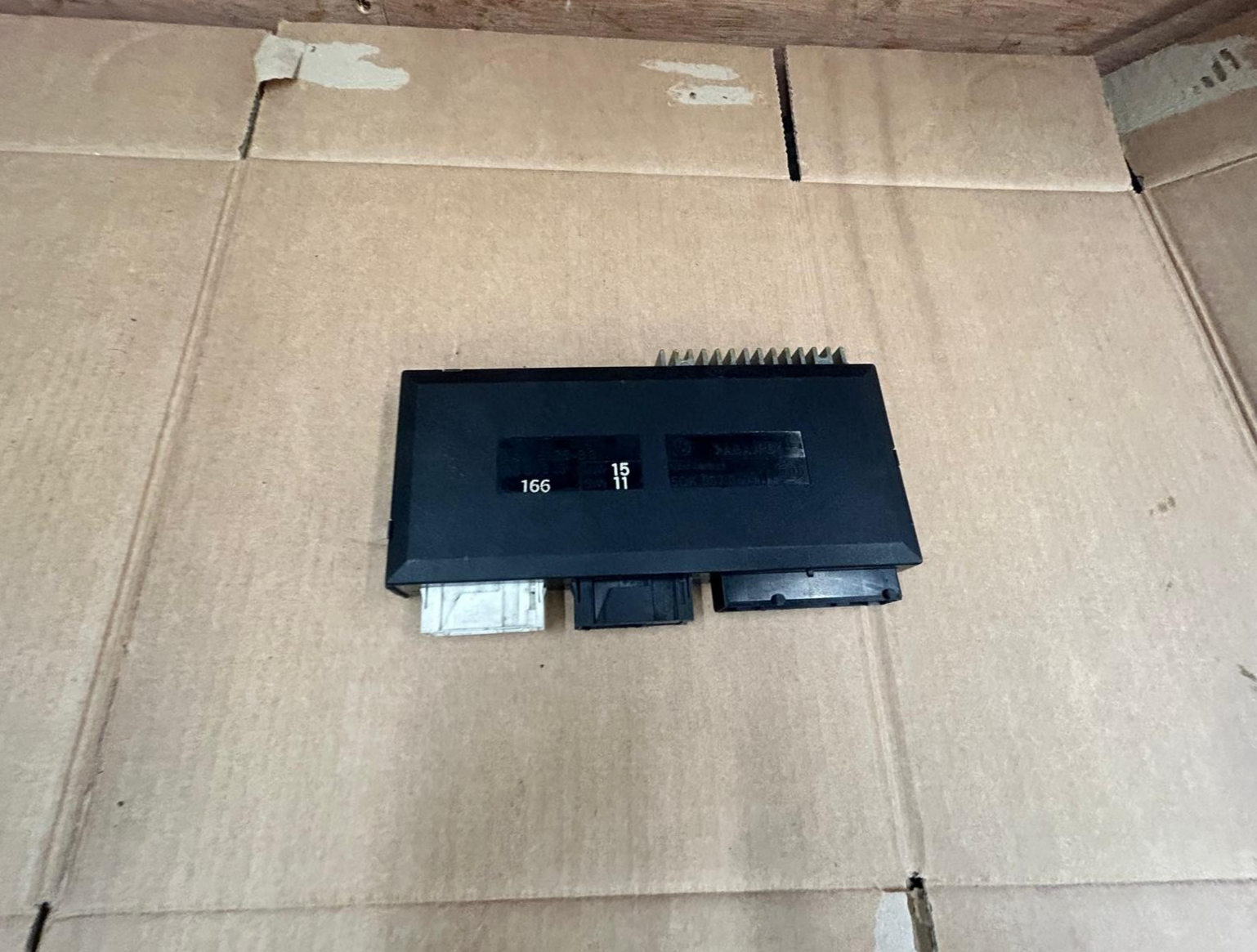 Genuine BMW 5 7 Series E39 E38 Body Control Module | 61358372141 5DK007047-11