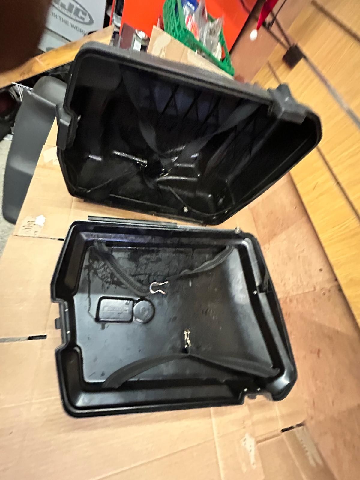 1989 BMW K100 RT Pannier Side Cases and Top Box | 46542300424 46542300424