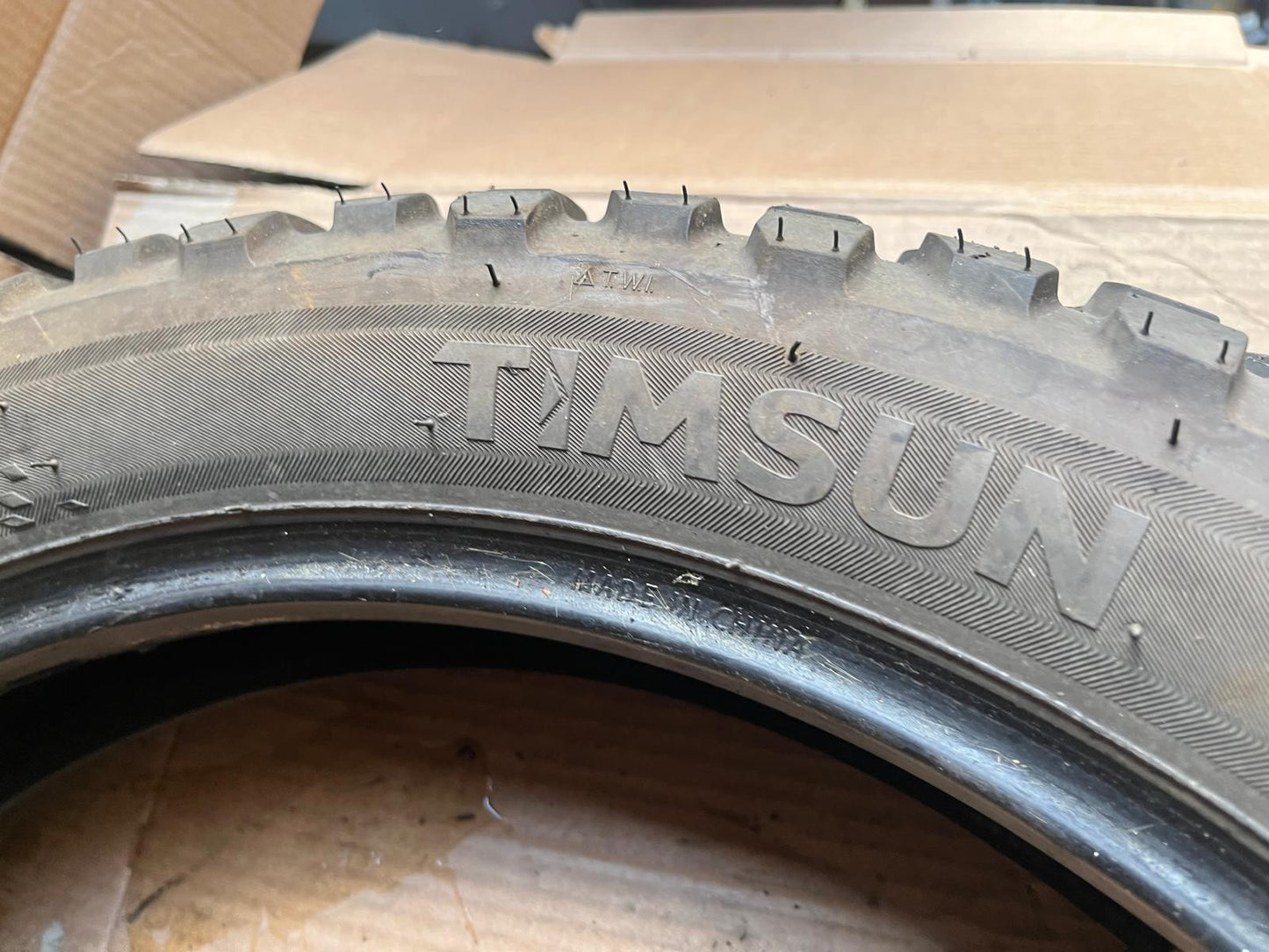 Timsun Motorcycle Tyre 120/90/18