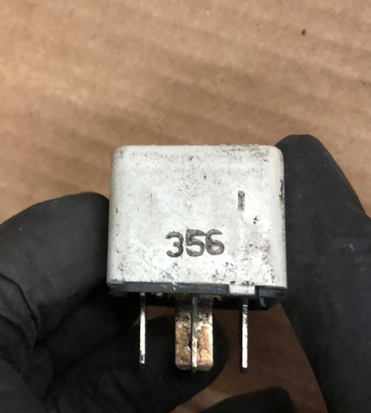 1998 - 2005 Vespa Granturismo 125 250 Rem Control Switch Relay 12V-30A | 583684