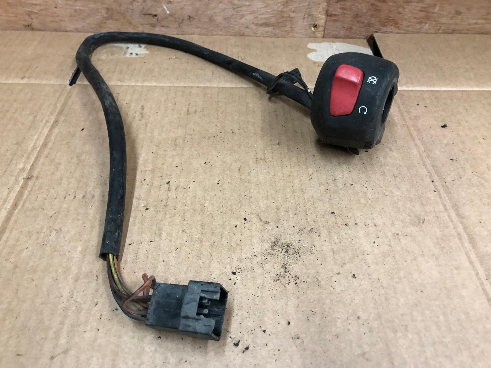 2005 Suzuki RV 125 Right Side Handlebar Switch