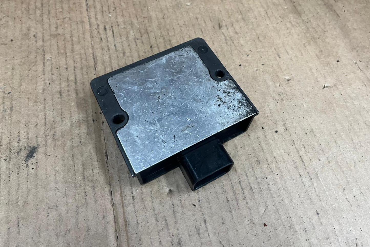 Kawasaki Voltage Rectifier Regulator Module | SH868AA