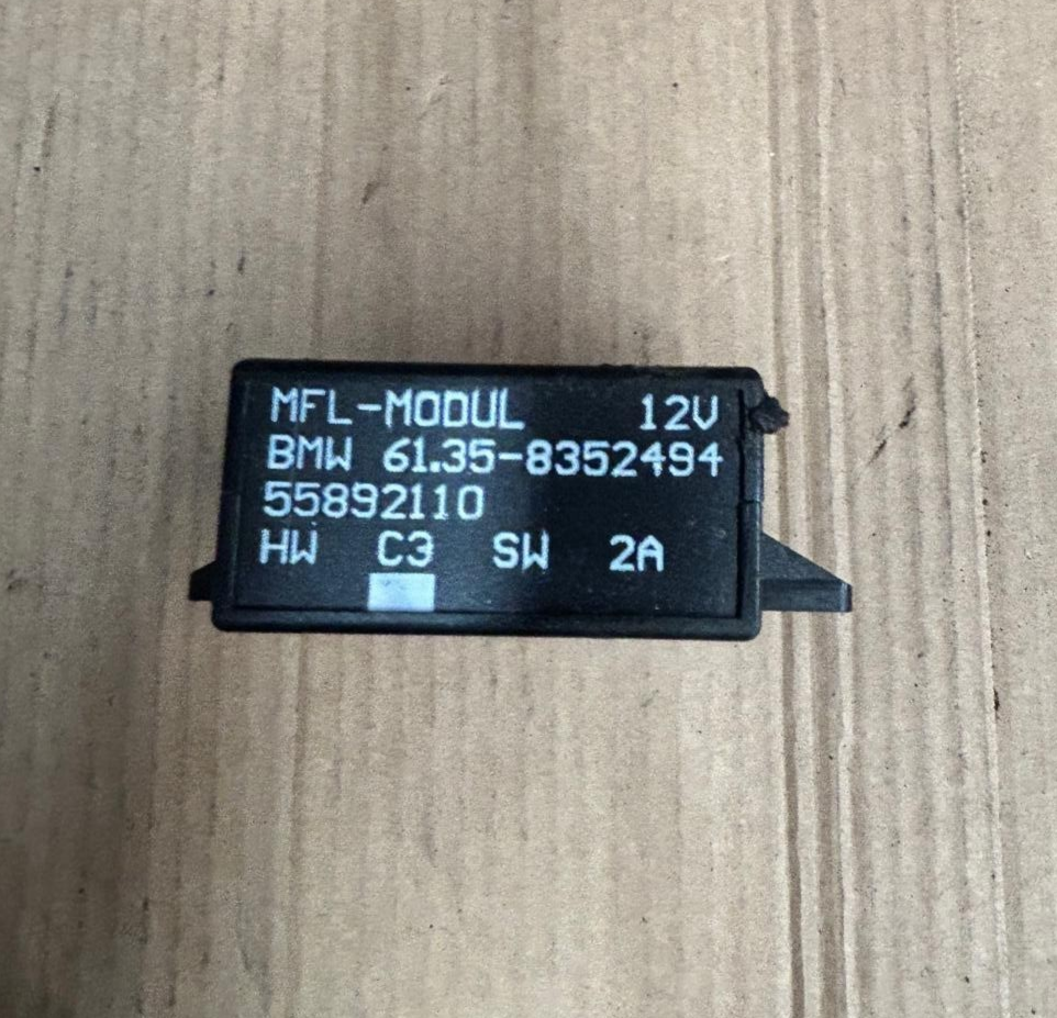 Genuine BMW 7 Series E38 Multifunction Steering Wheel Control Unit | 61358352494
