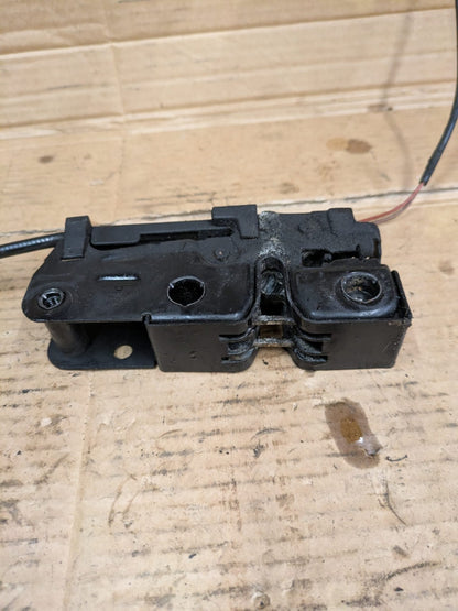 2011 Audi A3 S Line Hood / Bonnet Lock Latch Mechanism | 8P08235091
