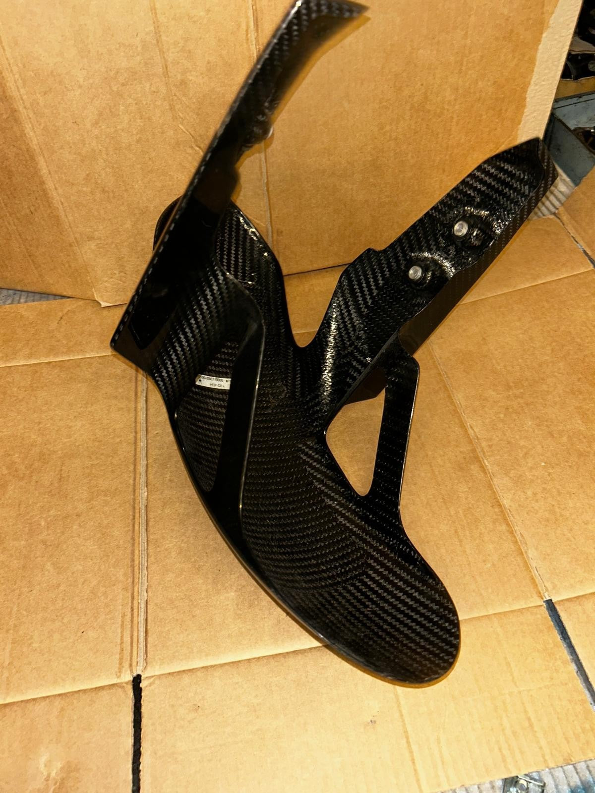 2023 OEM Yamaha YZF R1M Carbon Fibre Front Mudguard Fender | 2KS-21510-00-00