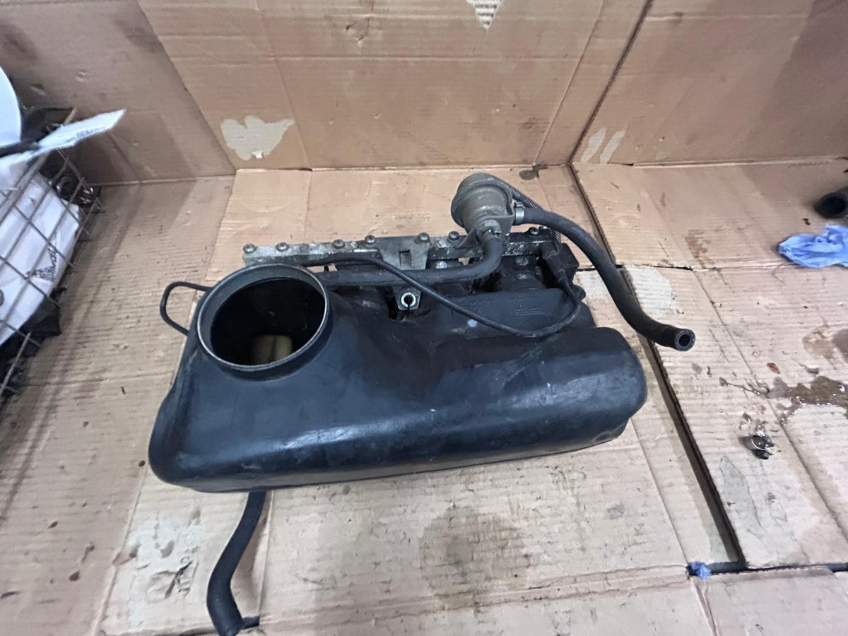 1990 BMW K100 LT Throttle Body with Air Box | 11611460479
