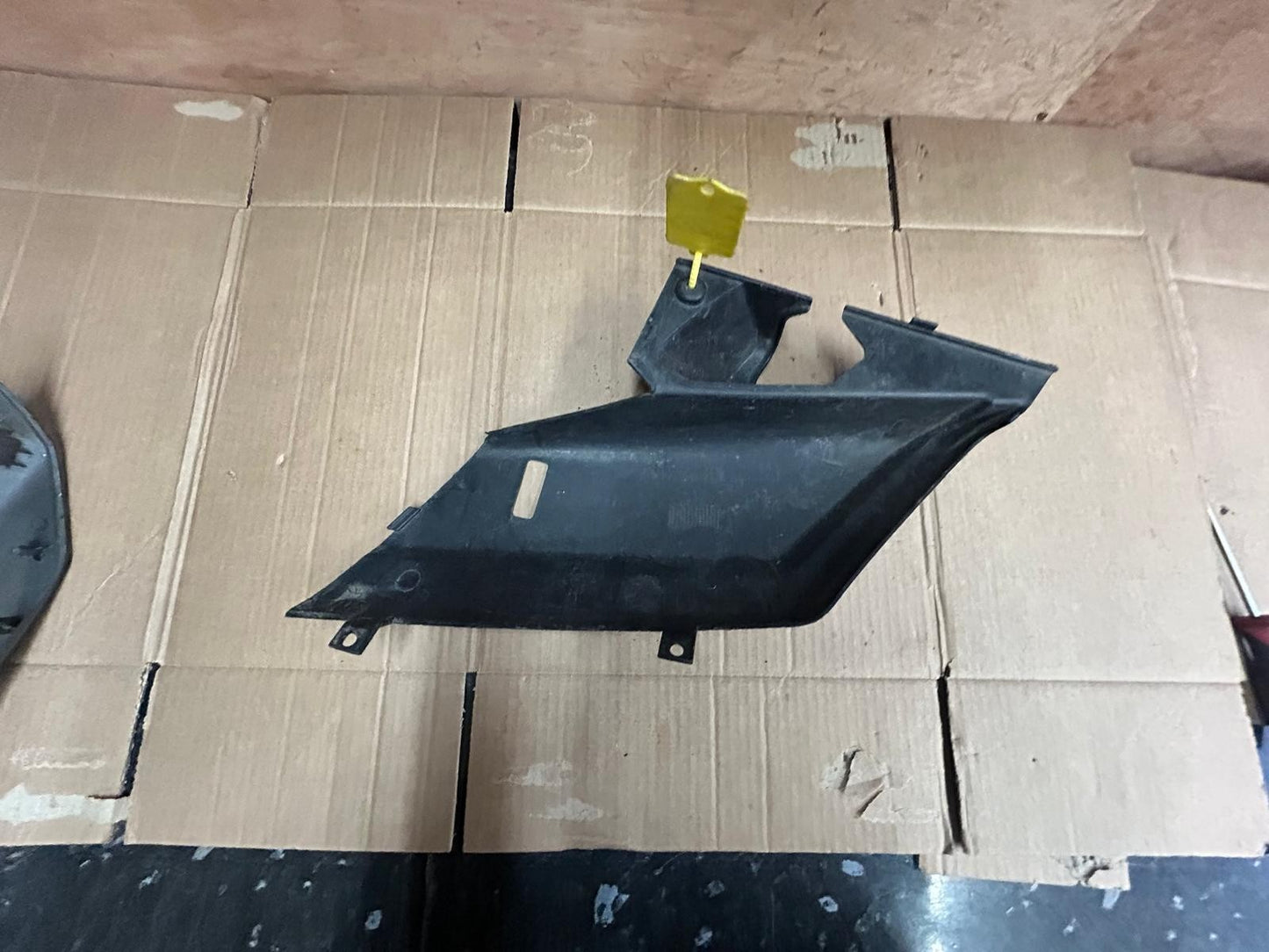 2006 - 2009 Yamaha YP125R Xmax125 Cover | 1B9-F7487-00