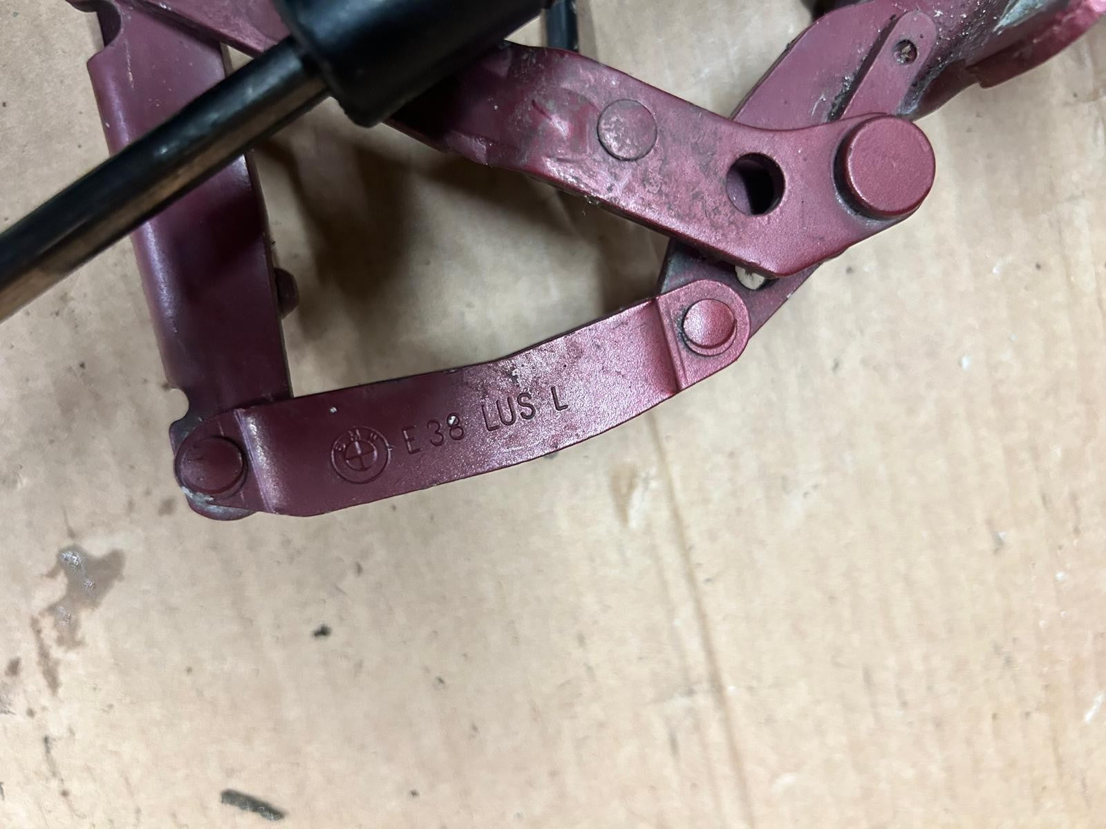 Genuine 1994 BMW 7 Series E38 740i Bonnet Hatch Hinge