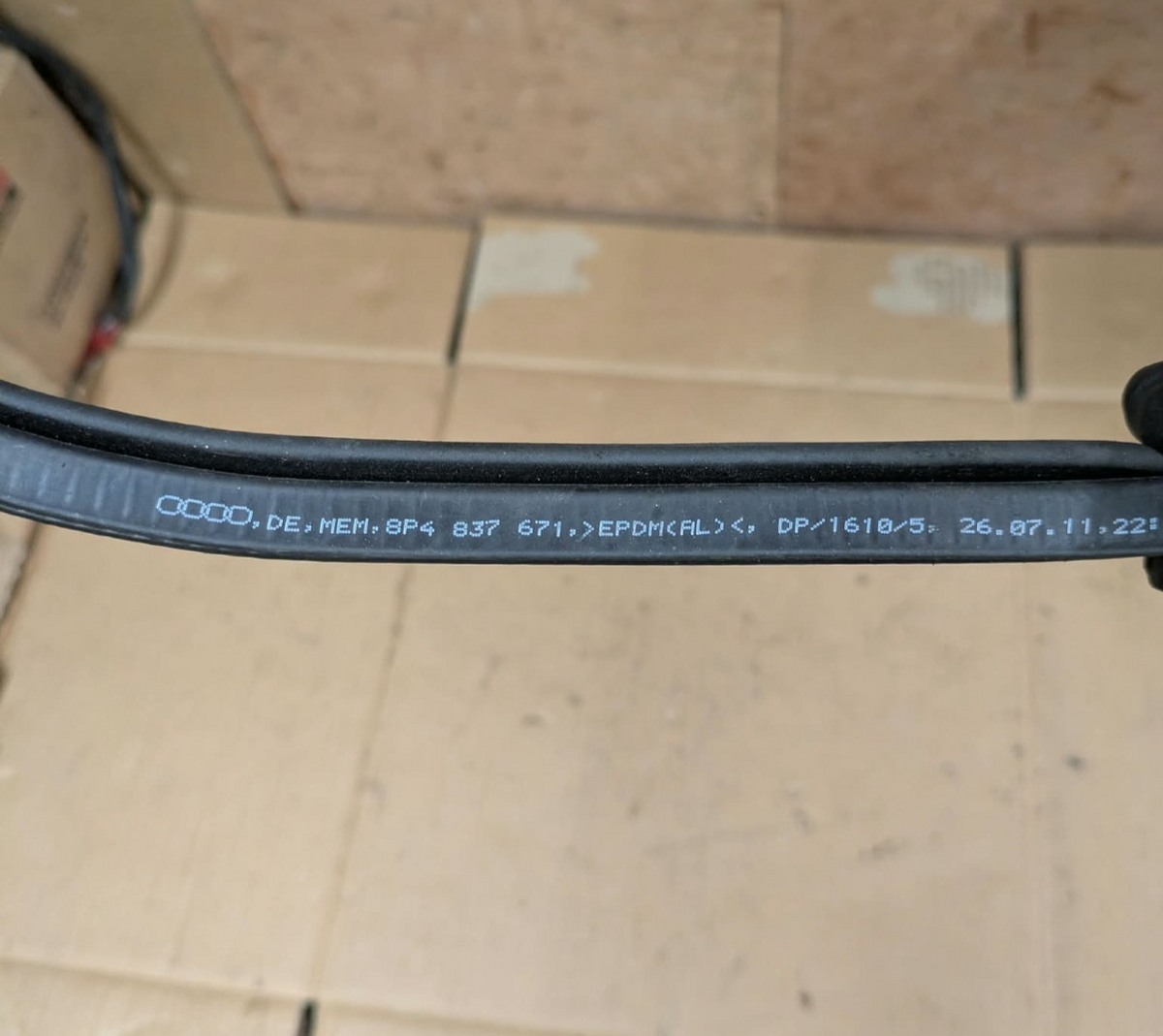 2011 Audi A3 S Line Front Door Window Rubber Seal | 8P4837671