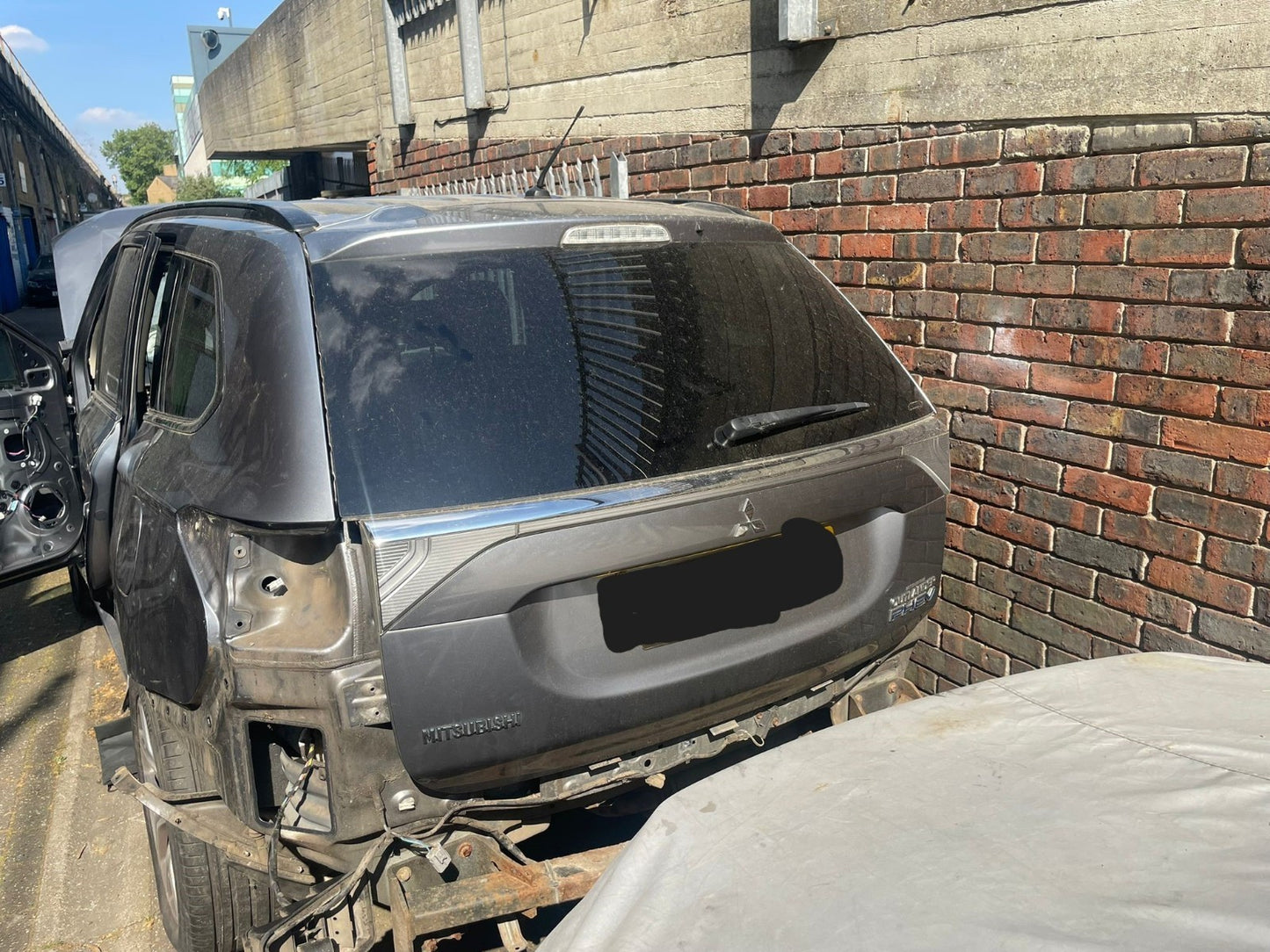 2014 Mitsubishi Outlander Tailgate Boot Lid
