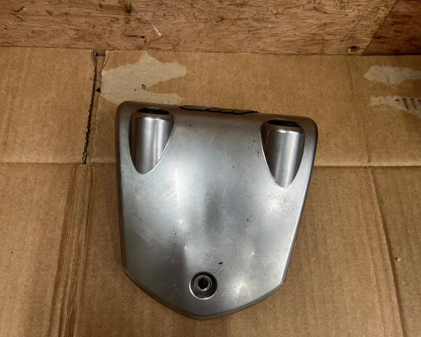 2006 - 2013 Piaggio MP3 125 Handlebar Central Cover Chrome | 656037