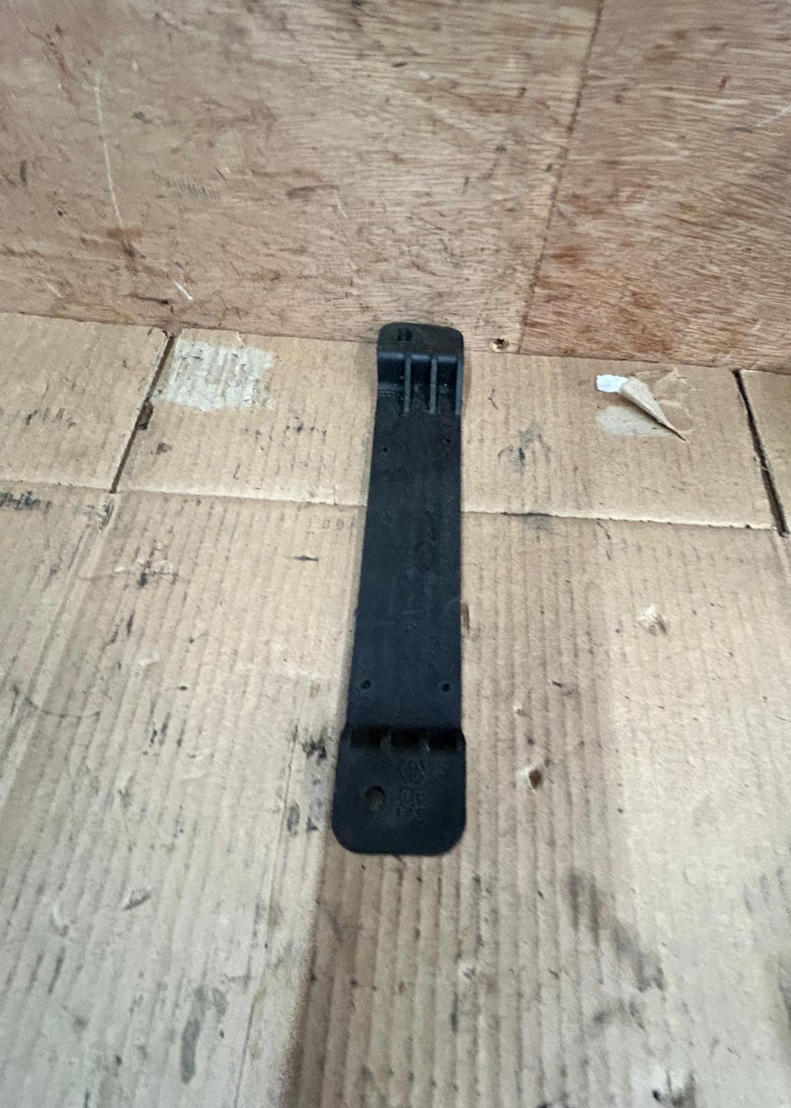 Vespa GTS 300 Battery Holder