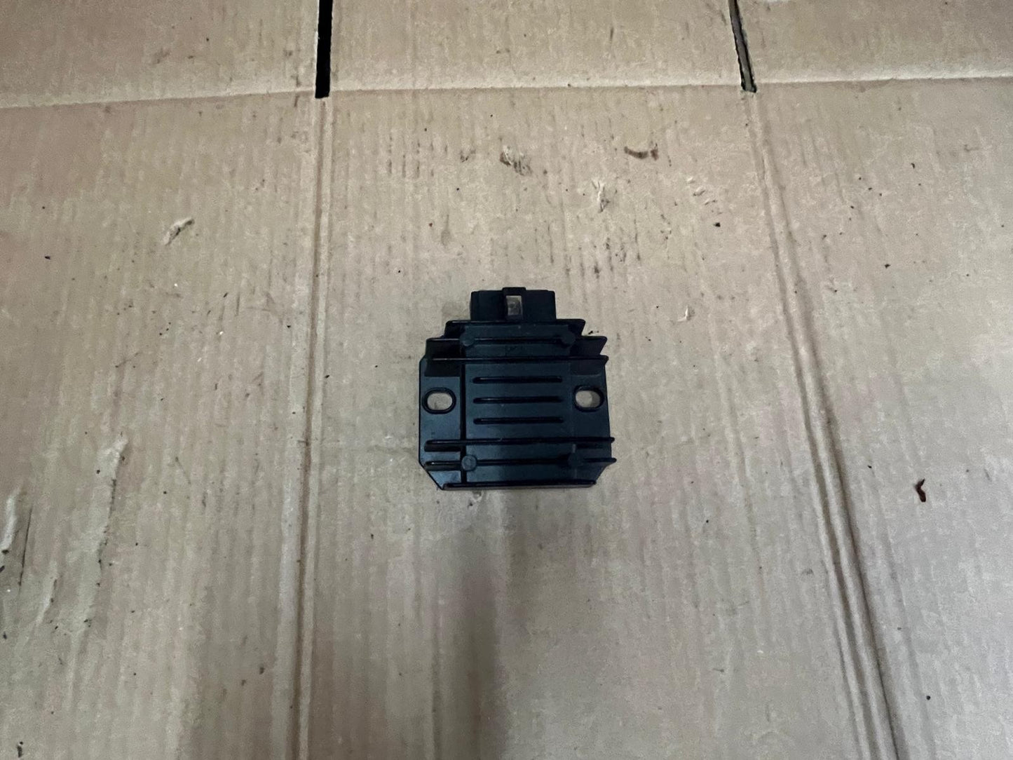 4B4-01 | 2018 Yamaha Nmax GDP125 Voltage Regulator