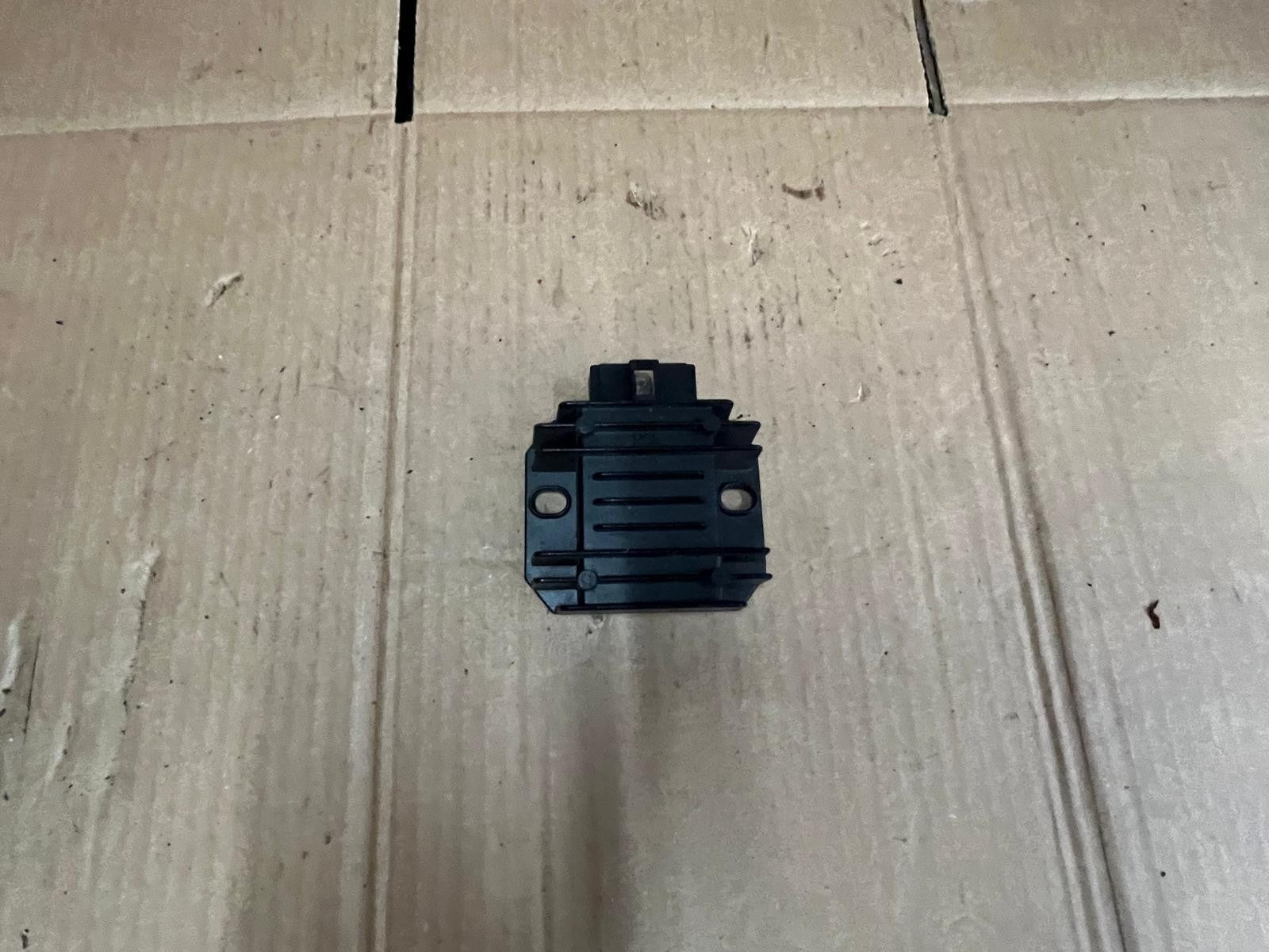 4B4-01 | 2018 Yamaha Nmax GDP125 Voltage Regulator