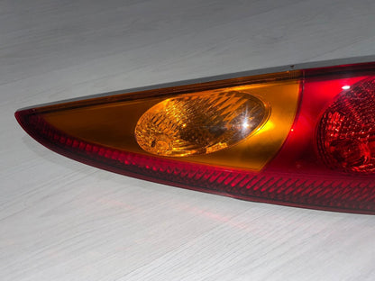 2000 - 2006 Nissan Almera Tino Left Rear Light | 89304110