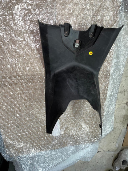 2011 BMW C600 Sport Central Tunnel Cover | 46637724904