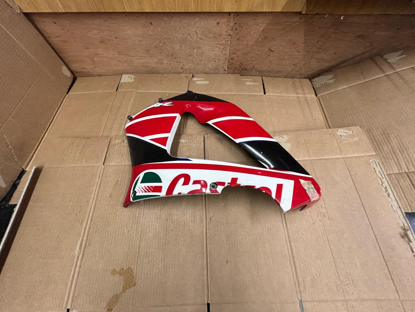 2000 - 2001 Honda CBR 929RR Fireblade Left Hand Side Centre Fairing Panel