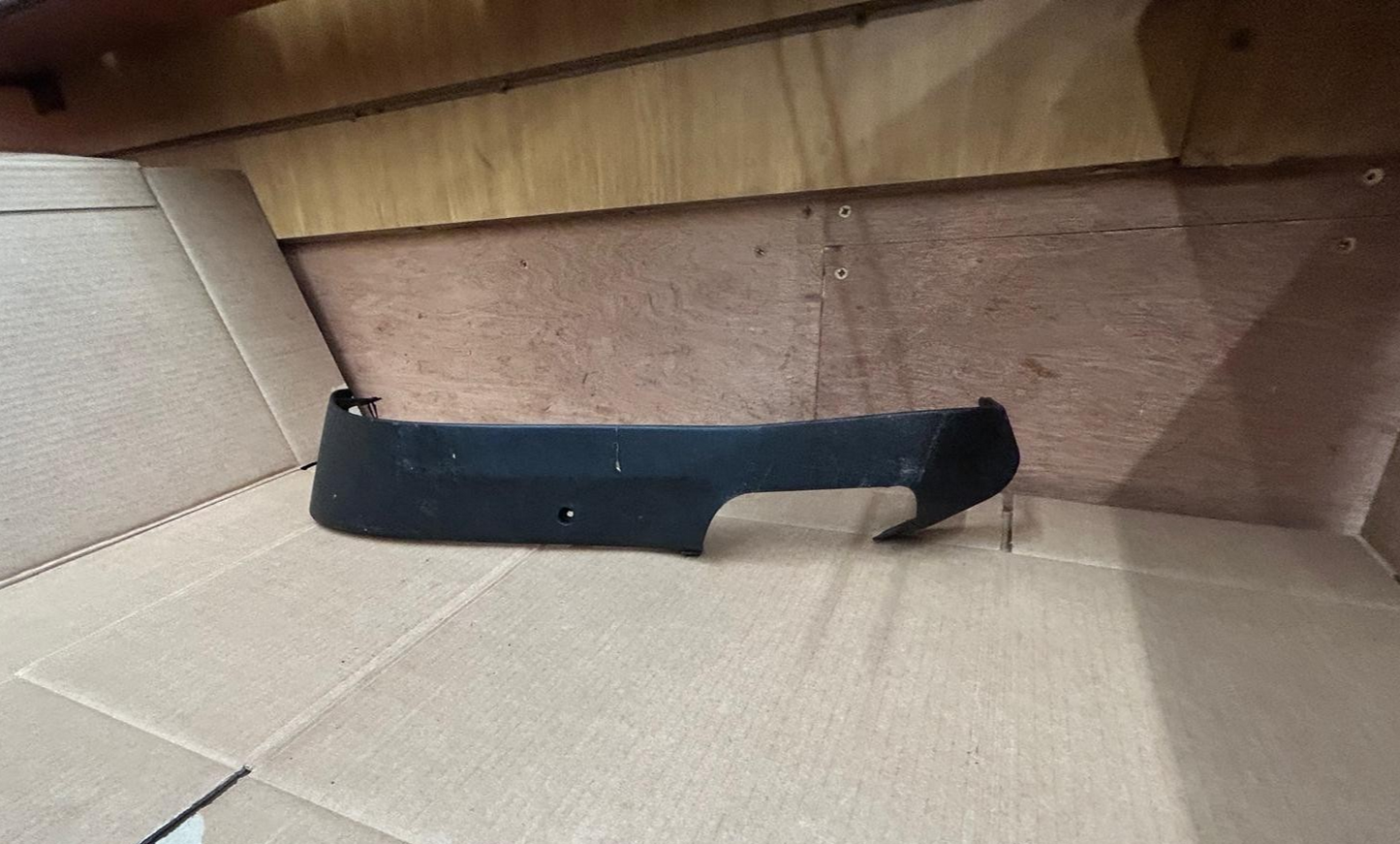BMW 7 Series E38 Front Left Lower Seat Side Panel Trim | 8150018