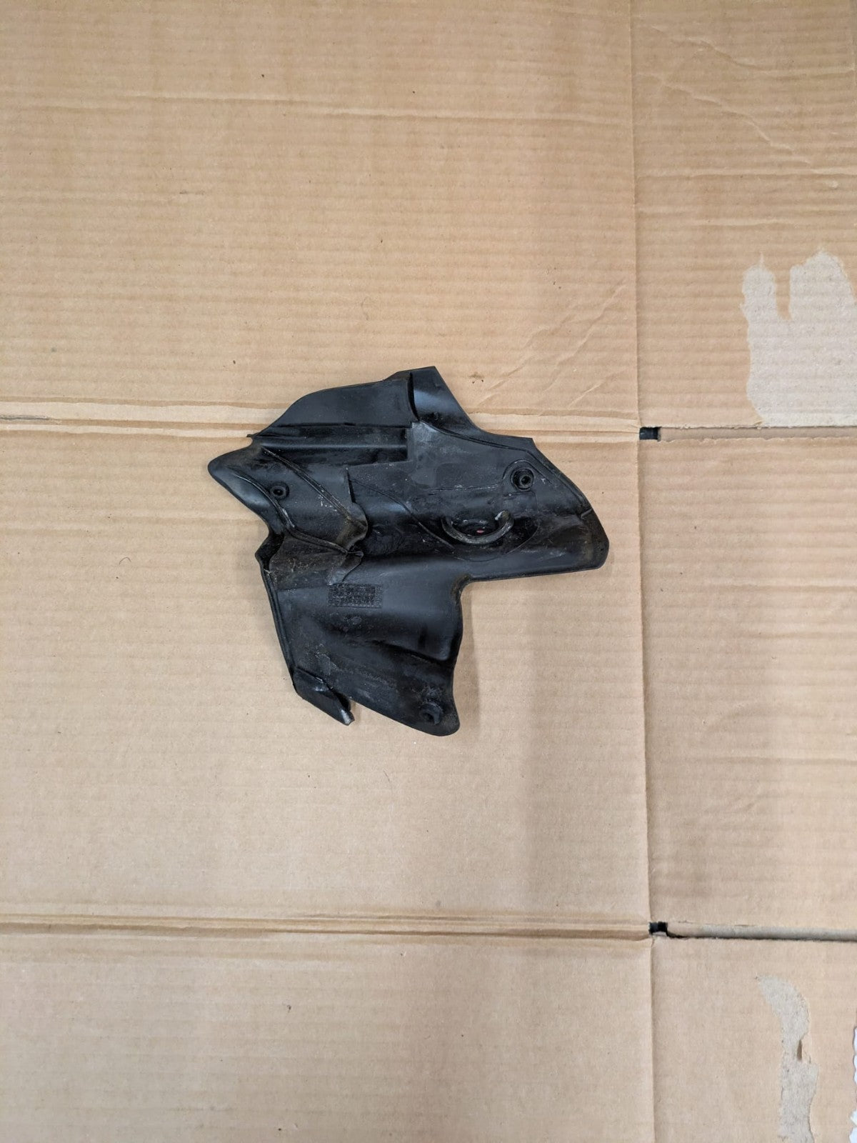 2011 Audi A3 S Line Left Passenger Side Doorcard Upper Rubber Trim | 8P4839157