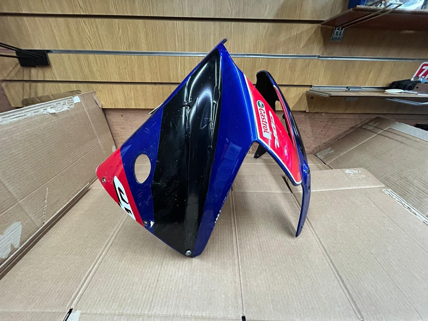 Honda CBR 900 Fireblade / CBR929RR Upper Cowl Comp | 64210-MCJA-0000