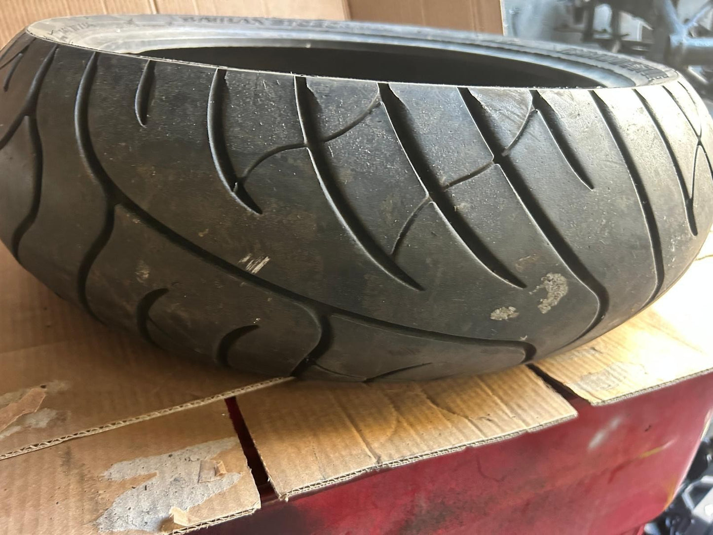 Bridgestone Battlax BT020R Motorcycle Tyre 180/55/17