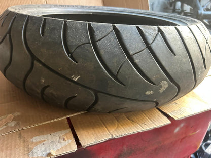 Bridgestone Battlax BT020R Motorcycle Tyre 180/55/17