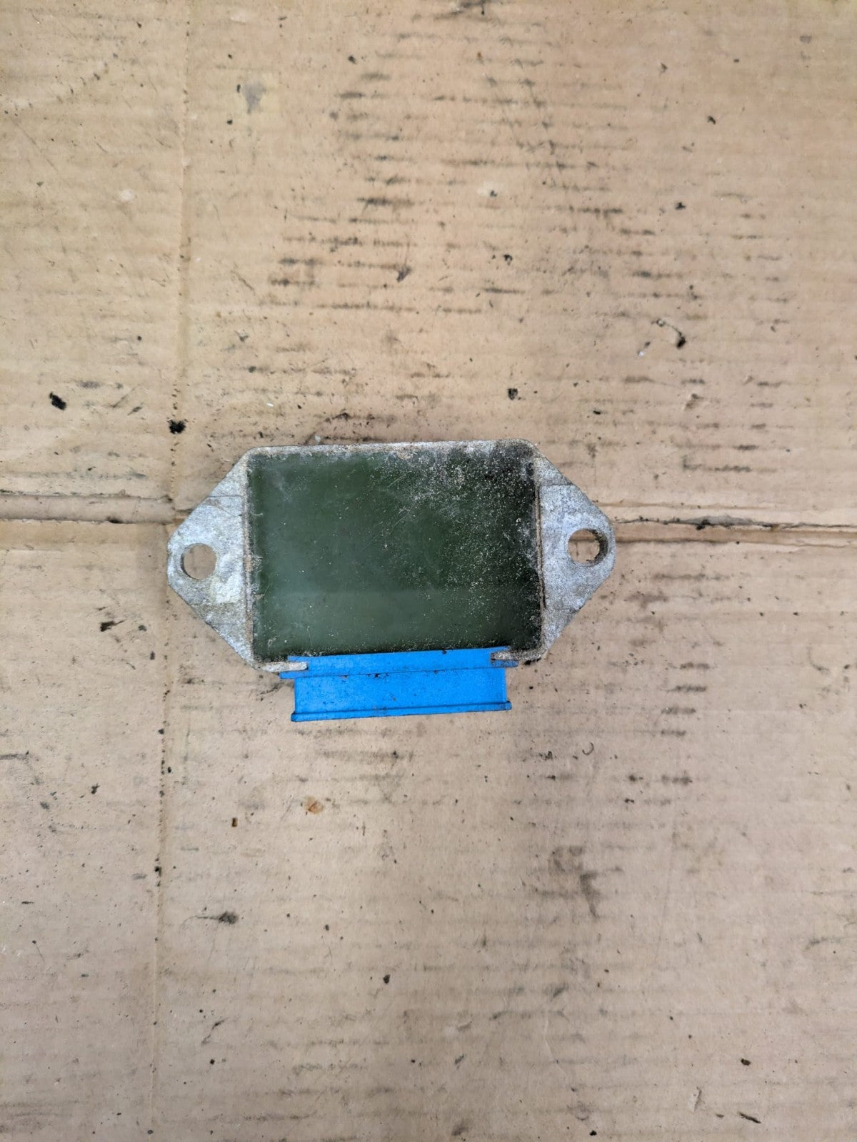 2001 Vespa ET4 Cento 125 Voltage Regulator Rectifier