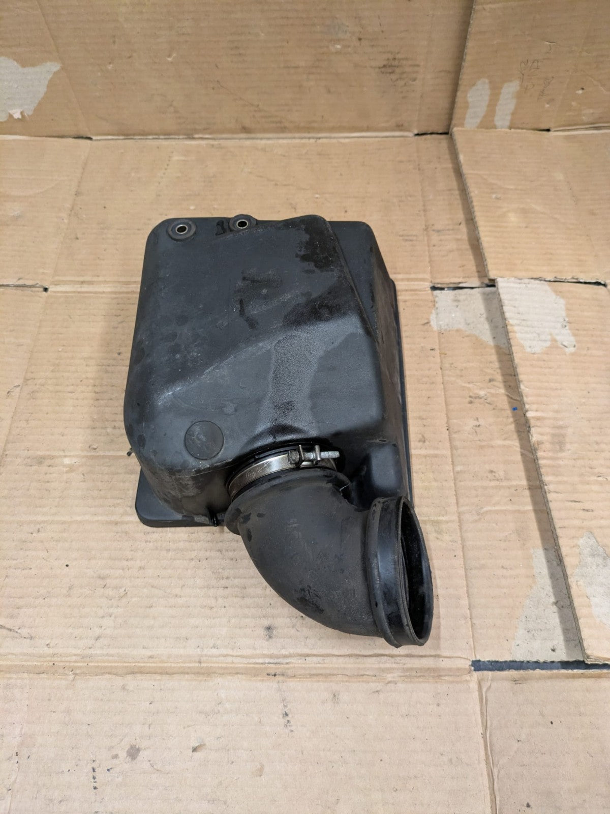 1990 BMW K100 LT Airbox Air Filter Box | 1460338