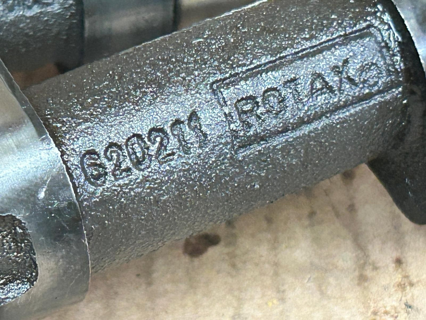 2009 BMW F800gs Intake Exhaust Camshafts | 620211 620421