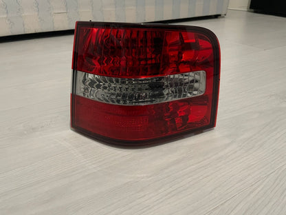 2001 - 2007 Fiat Stilo Left Tail Light | 46758986 28190202