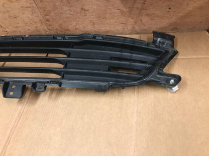 2014 Mitsubishi Outlander GX 4h PHEV Front Bumper Lower Grille | 6402A233