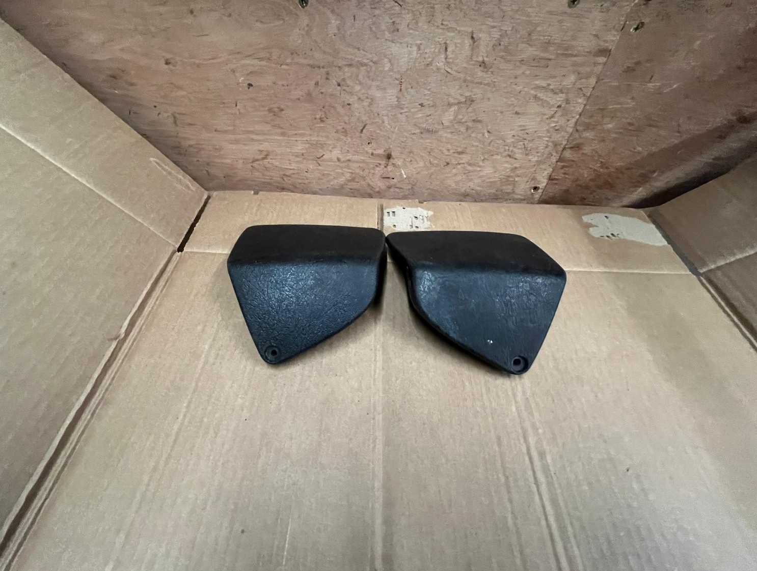 2009 - 2015 Vespa GTV 300 Left & Right Side Storage Flaps | 577395 577396