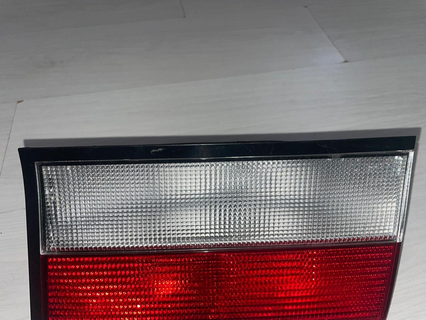 1997 - 2001 Citroen Xantia Replacement Right Tail Light | 29100212