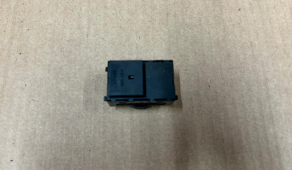 Genuine BMW 7 Series E38 Right Seat Lumbar Support Switch | 8360877