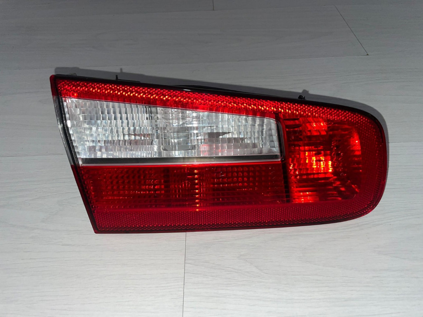 2001 - 2007 Renault Laguna Left Inner Tail Light | 8200002475 23460102