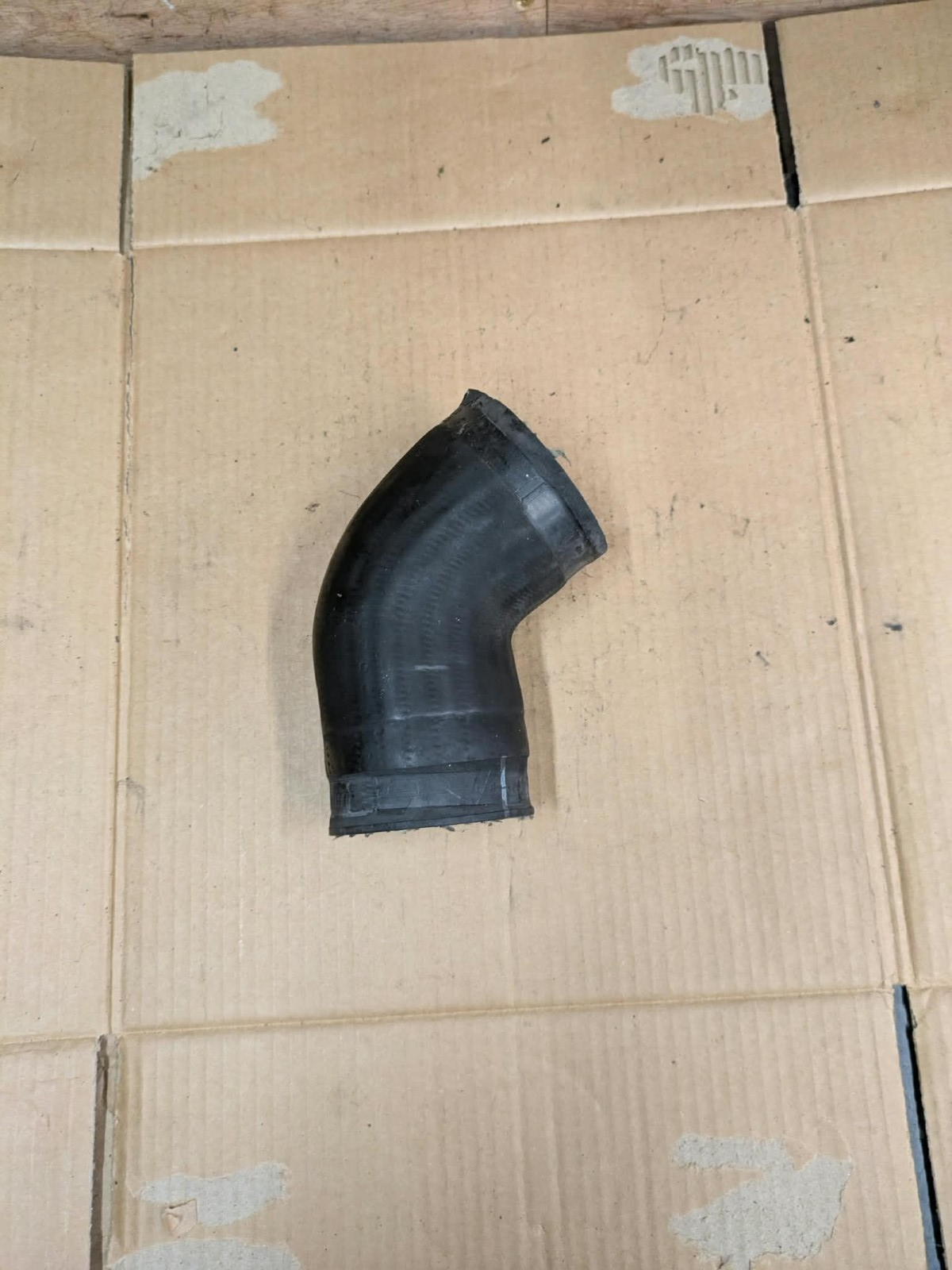 2011 Audi A3 S Line Turbo Intercooler Pipe Hose | 1K0145838
