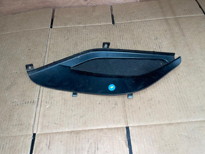 Piaggio MP3 300 Yourban Sport Right Floorboard Infill Fairing Panel | 657396