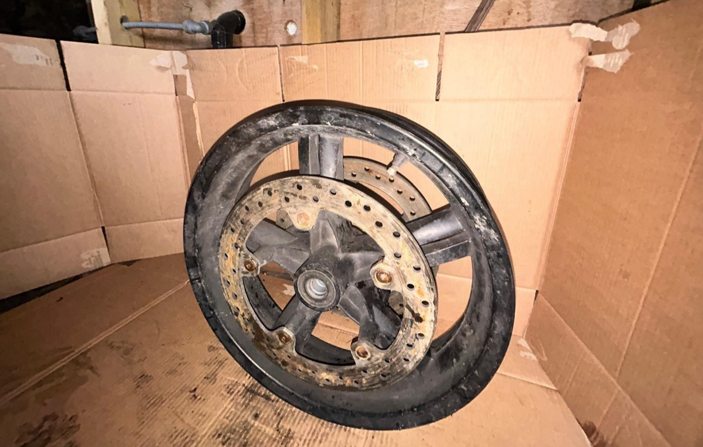 2022 Piaggio MP3 300 Yourban Wheel