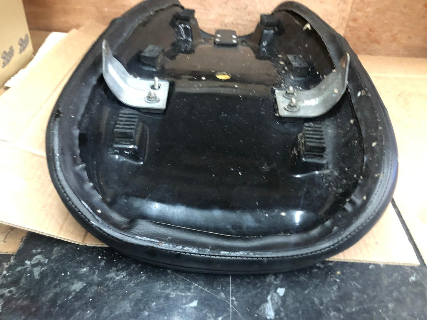 OEM 2005 Suzuki RV 125 Seat Saddle