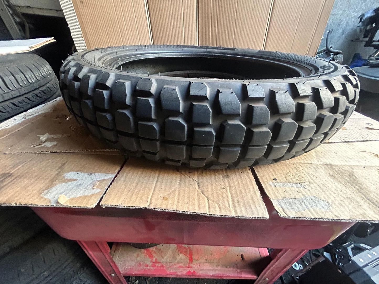 Timsun Motorcycle Tyre 120/90/18