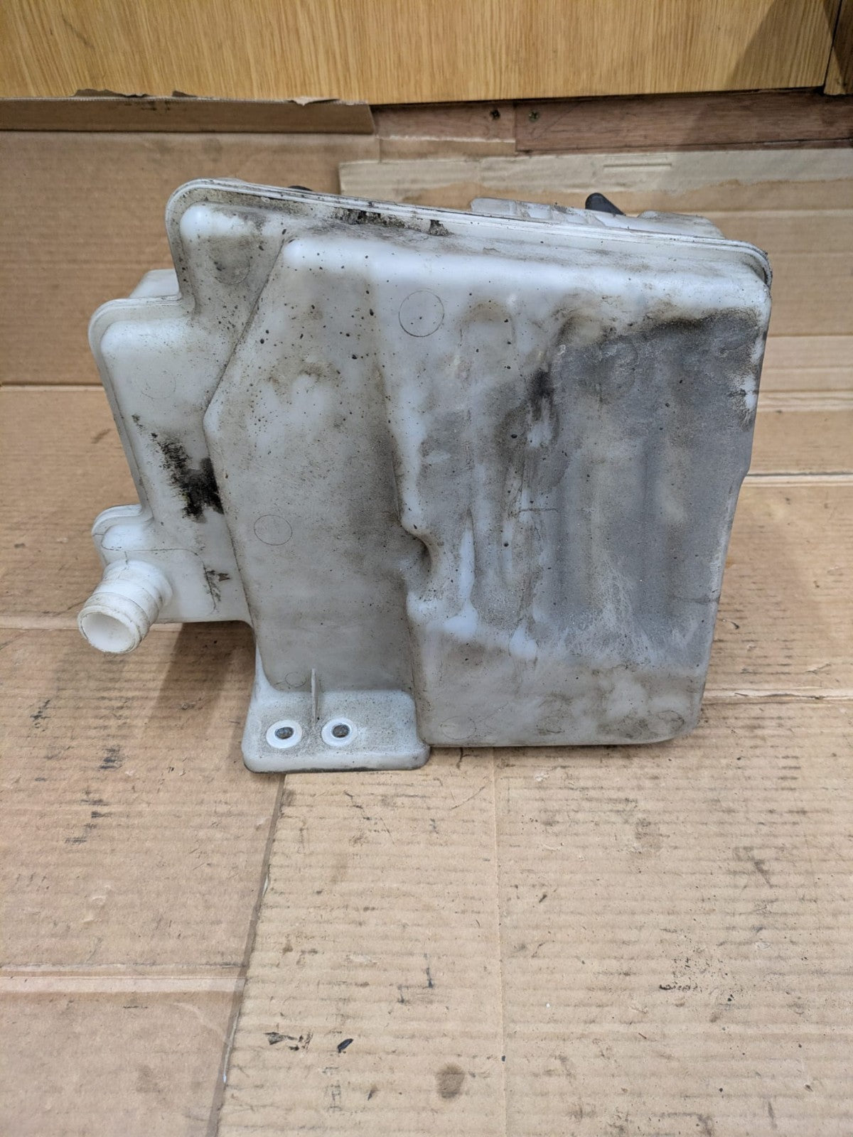 2011 Audi A3 S Line Windscreen Washer Fluid Reservoir + Pump + Motor | 1K0955453