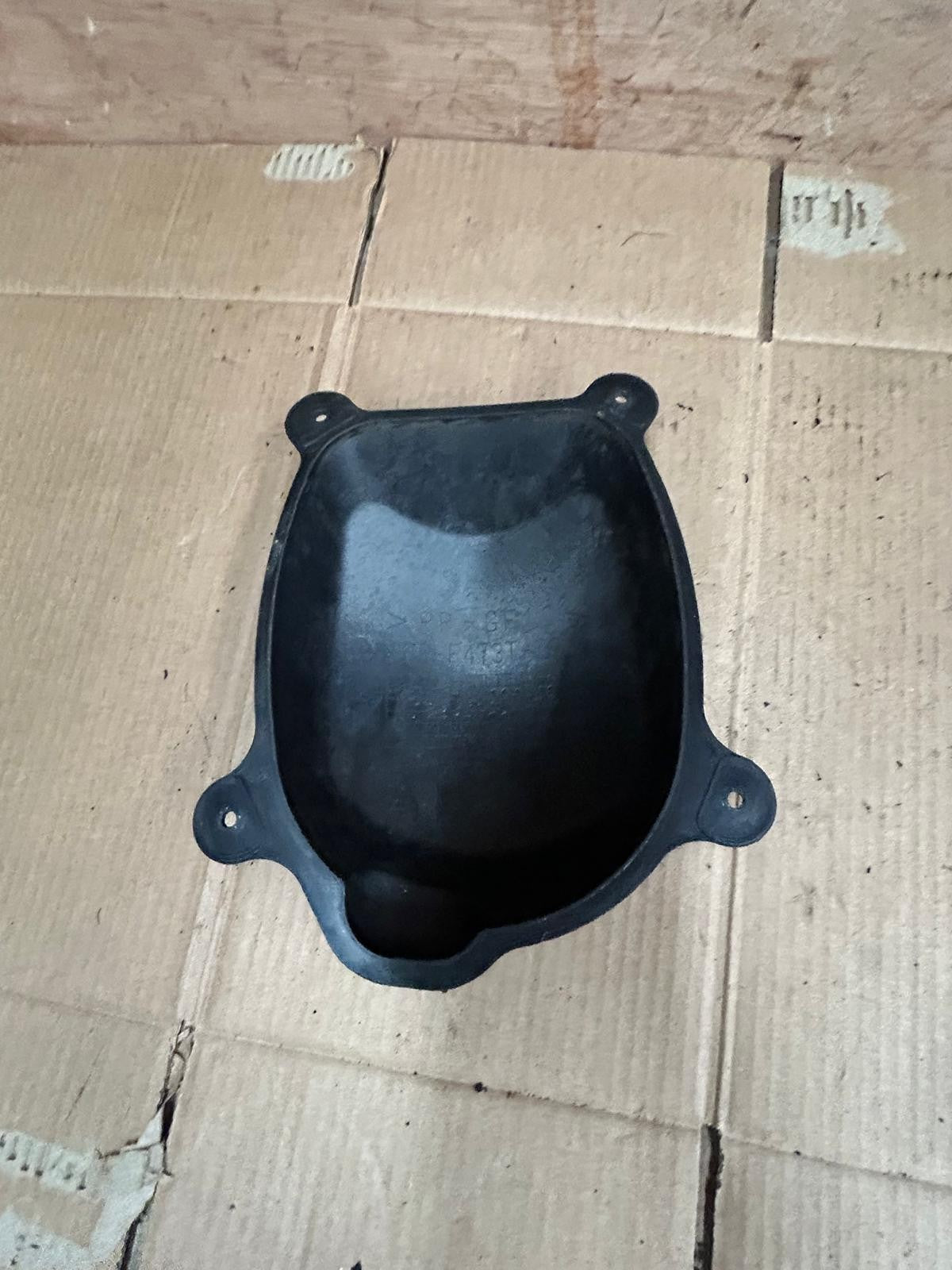2011 - 2012 Yamaha YP125R Battery Cover | 37P-F473T-00