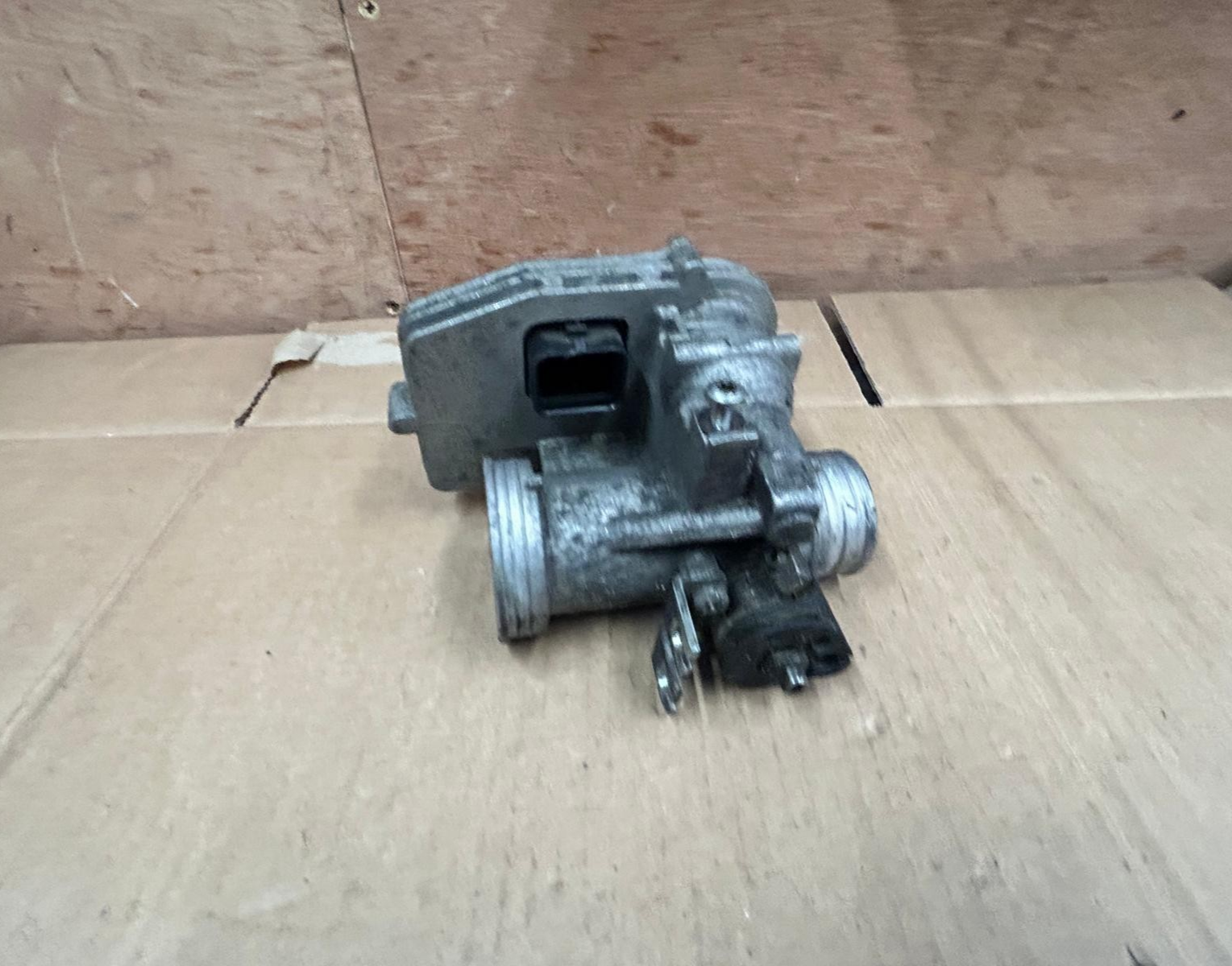 2006 - 2015 Vespa LX LXV 125 Throttle Body with ECU | CM160011