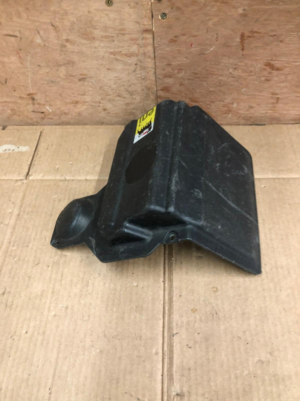 Aprilia Sport City, Piaggio Typhoon, Derbi Variant Sport Battery Cover | 852990